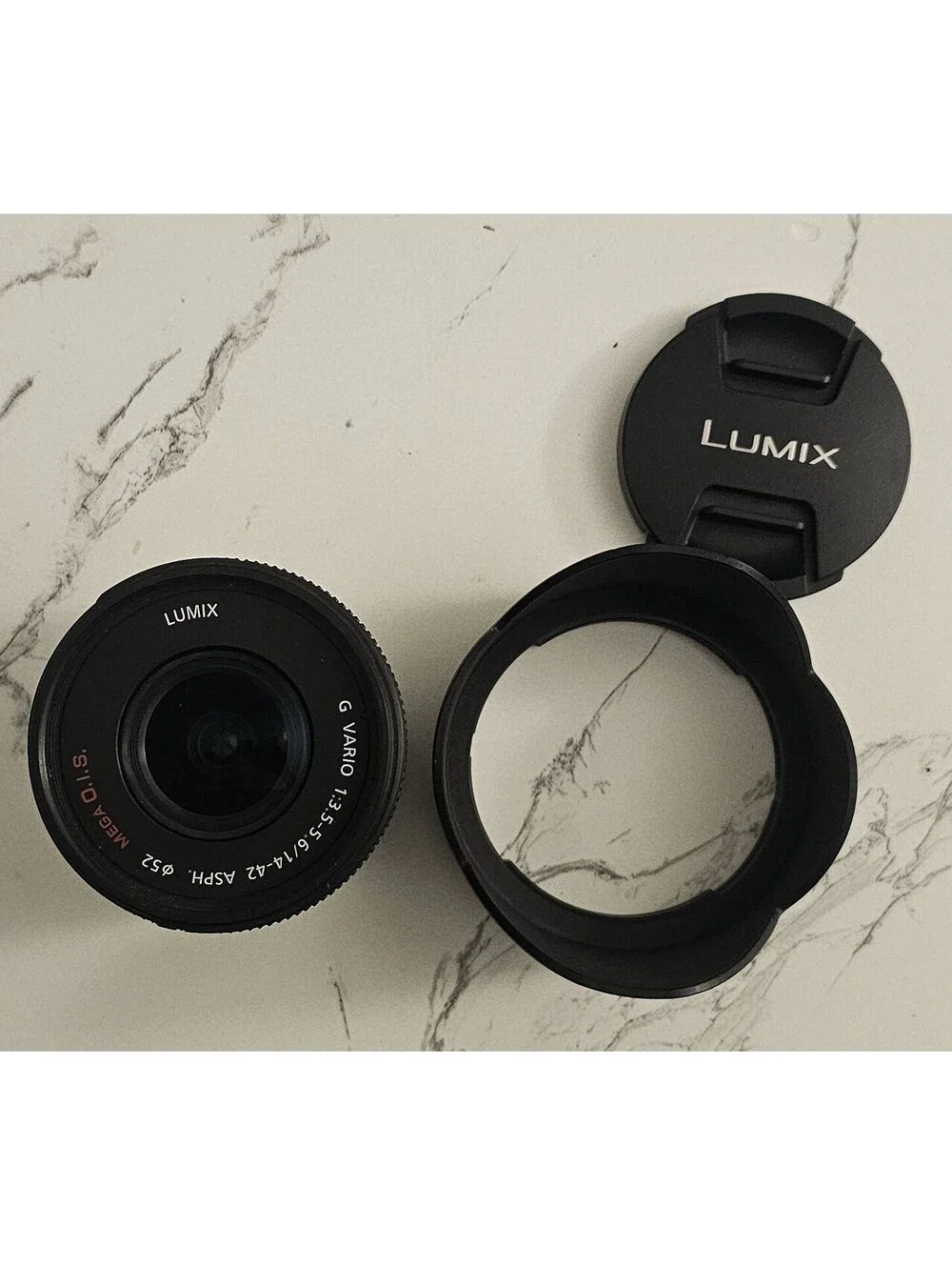 Panasonic Lumix G Vario 14-42mm f/3.5-5.6 Mega OIS Micro Four Thirds lens